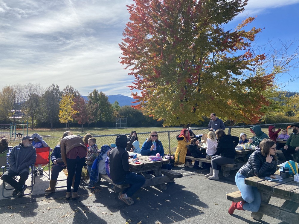 Lunch on the Lawn!
